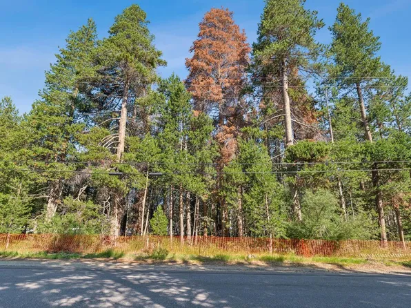 1105 E San Bernardino Ave, South Lake Tahoe, CA 96150
