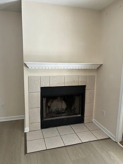 2 bed, 968 sqft, $1,600 — Photo 4