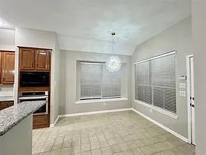 16807 Laguna Springs Dr — Photo 16