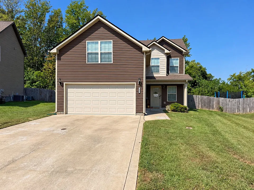 464 Woodtrace Dr
