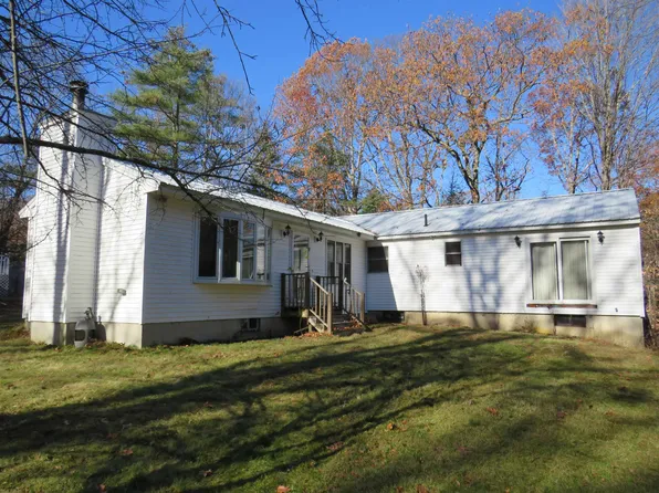34 Nancy Lane, Raymond, NH 03077