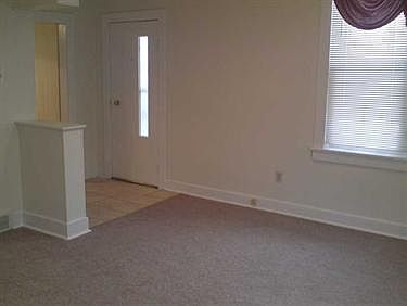 2nd image of 211 Holiday Dr