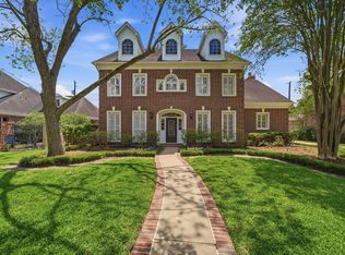 3 Martin Ln, Houston, TX 77055