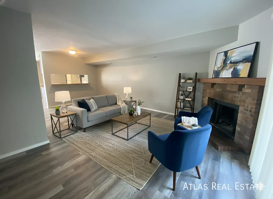 Beautiful Briargate Townhome Available October 26th ~ Apply Today! — Photo 1