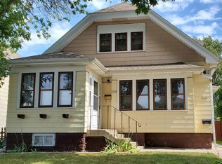 2020 S 77th St #2022, Milwaukee, WI 53219