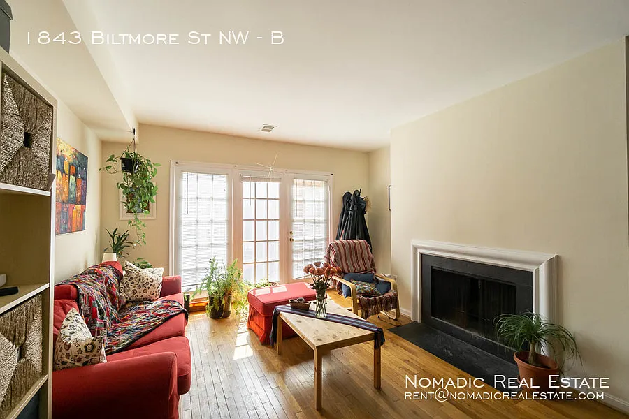 1843 Biltmore St NW #B