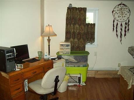 3rd image of 44 River St