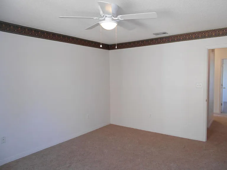1130 Jeni Mae Ct — Photo 11