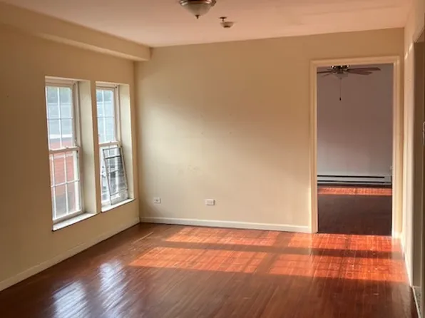 632 Main St APT 3R, Stroudsburg, PA 18360