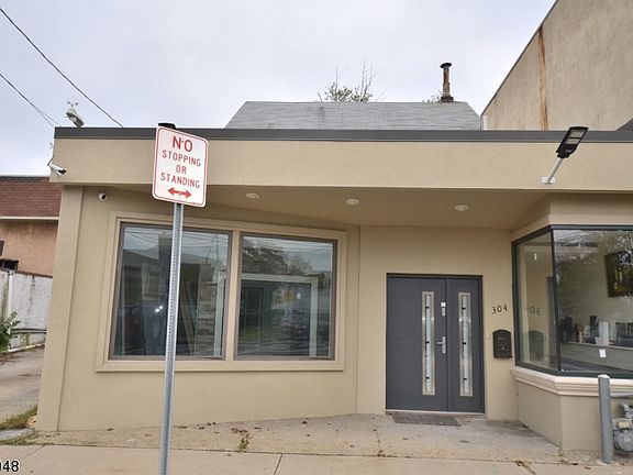 3rd image of 304 Black Horse Pike