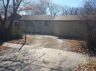 4161 Menlo Dr, Wichita, KS 67218
