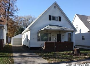 1105 N 12th St, Springfield, IL 62702