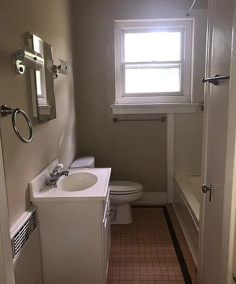 215 Ridgeway Rd #1 — Photo 7