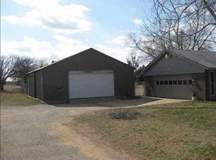 37831 Maudie Ln, Tecumseh, OK 74873