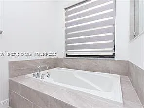 12280 N Baypoint Cir — Photo 25
