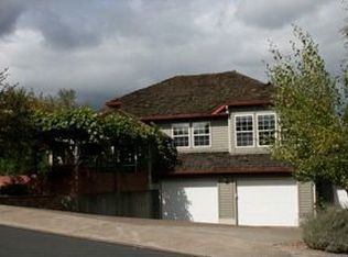 2425 NW West Hills Dr, McMinnville, OR