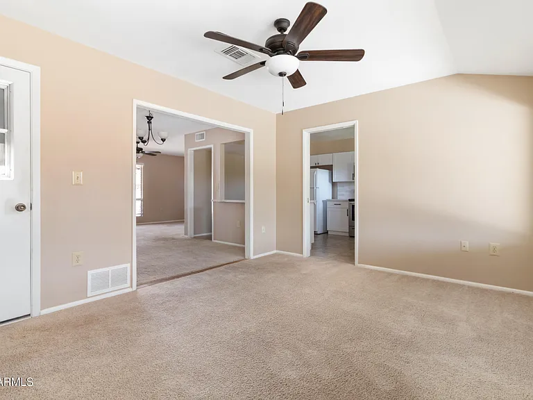10301 W Charter Oak Dr — Photo 20