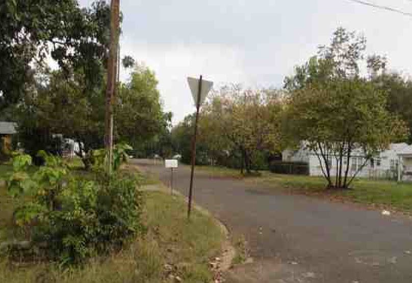 2nd image of 107 Highland Dr