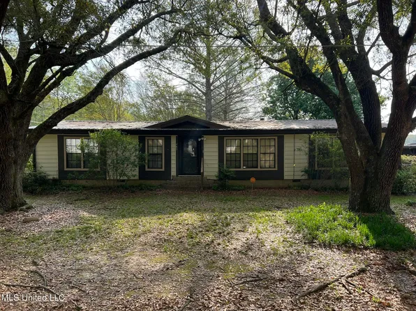489 Line St, Jackson, MS 39272
