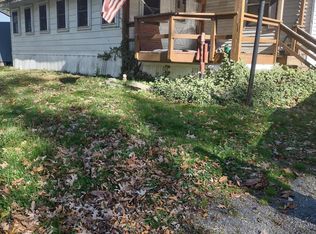 303 Harry Ln, Stroudsburg, PA 18360