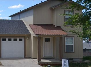 692 SE Hull St, Madras, OR 97741