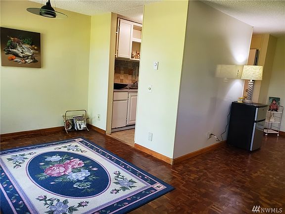 3rd image of 15154 65th Ave S APT 911