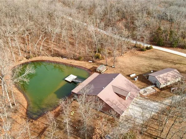 373 SE 1301p Rd, Clinton, MO 64735