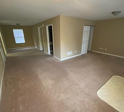 3rd image of 216 Juanita Ln #216