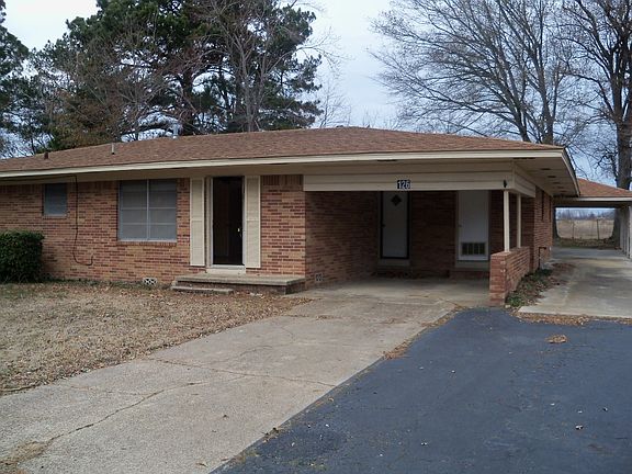 2nd image of 126 Wood St
