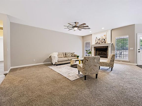 3rd image of 5615 Spring Haven Dr