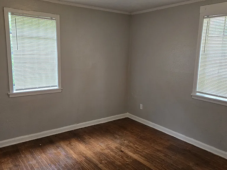 494 Fernwood Ave — Photo 7
