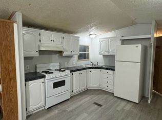 312 Central Ave S, Beulah, ND 58523