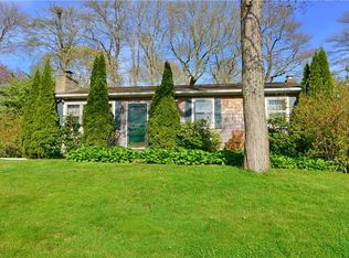 21 Sassafras Trl, Narragansett, RI 02882