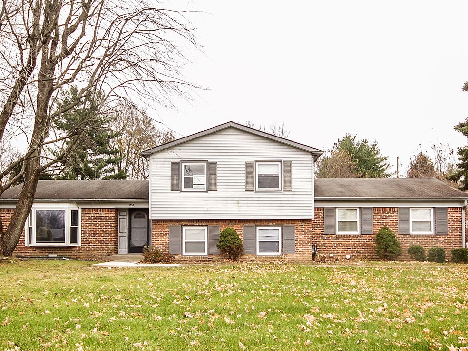 1st image of 233 E Cragmont Dr