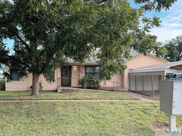 905 W 16th St, Portales, NM 88130