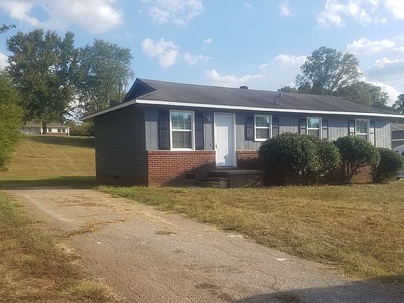 2nd image of 174 Wardlaw Ave