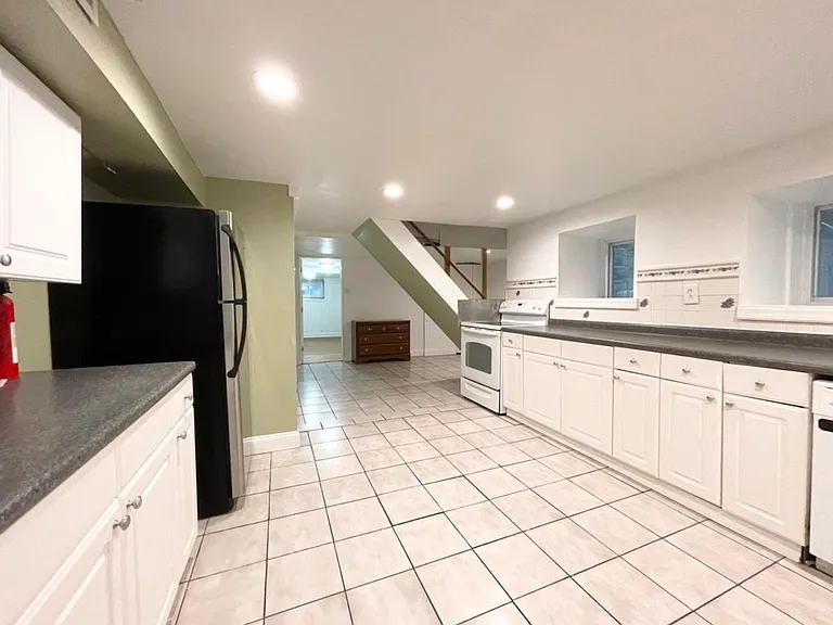 4640 Sansom St #O1 — Photo 9