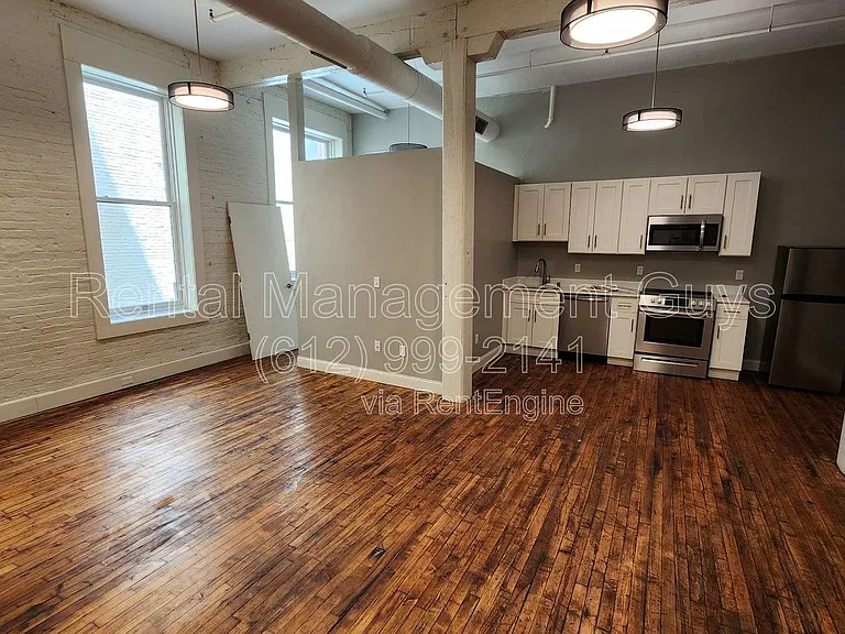 Sibley Lofts — Photo 3