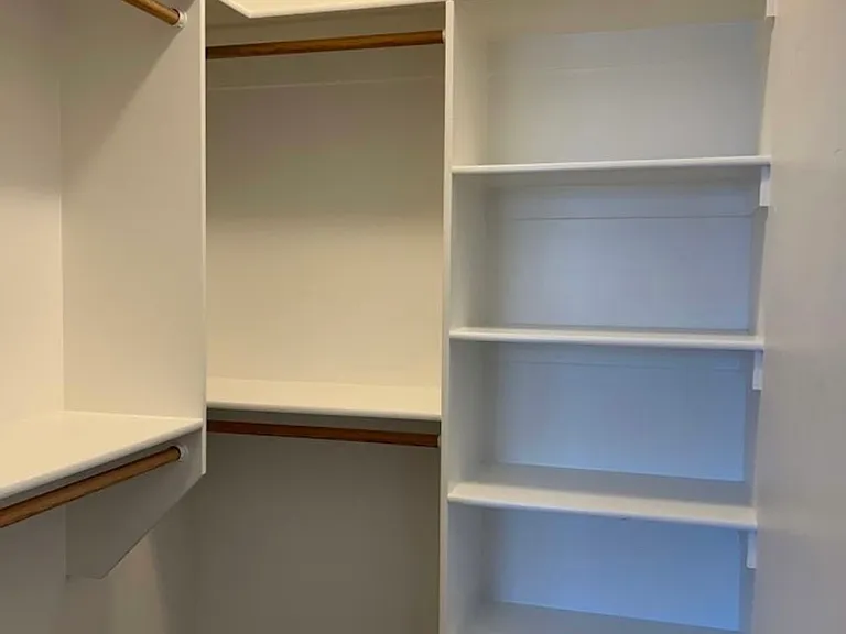 318 S 3 W — Photo 4