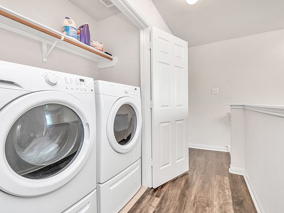 5th image of 11210 Hall Meadows Ct