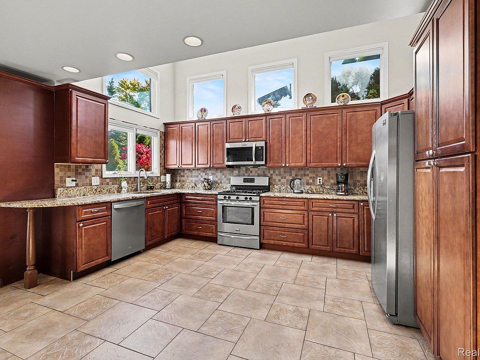 40540 Emerald Ln E, photo 9