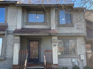 307 Bridgewater Dr, Newport News, VA 23603