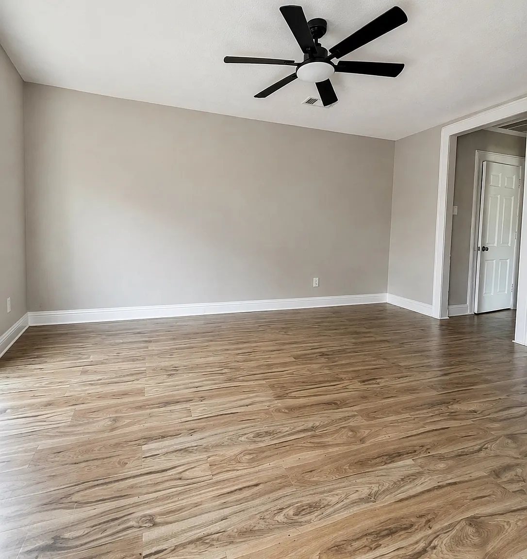 1 bed, 900 sqft, $1,675 — Photo 1