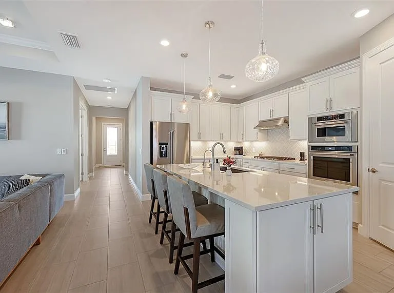7675 Summerland Cv — Photo 9