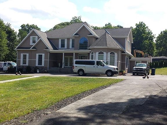 5th image of 764 Blue Hill Ave