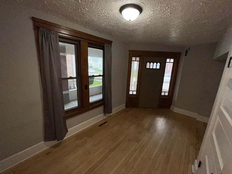 1005 Grove Ave #L — Photo 13