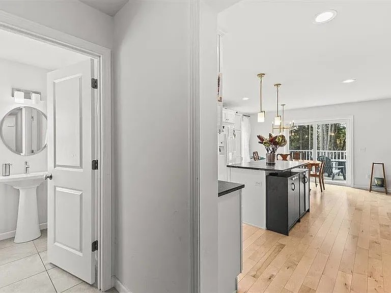 51 Blacksmith Dr — Photo 38