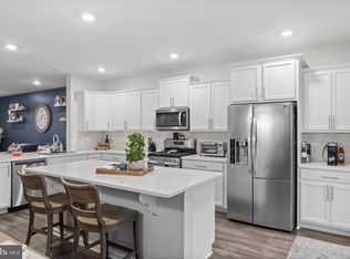 49 Turin Way, Mount Laurel, NJ 08054