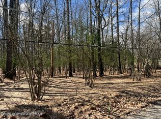 Lots 22 & 24 Daffodil Rd, East Stroudsburg, PA 18302