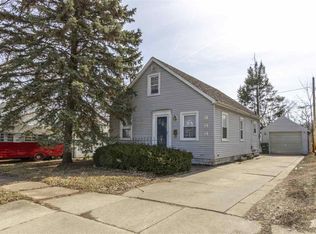 822 Byron Ave, Waterloo, IA 50702